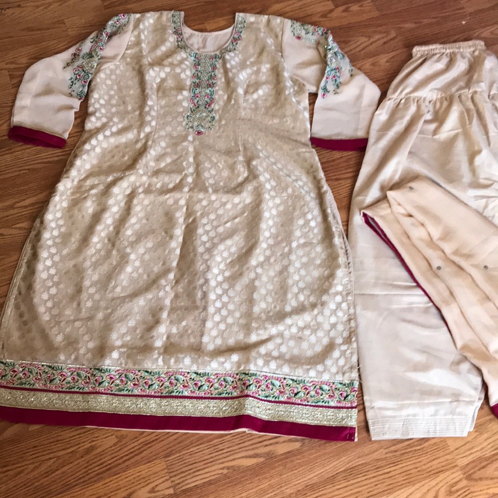 Salwar kameez